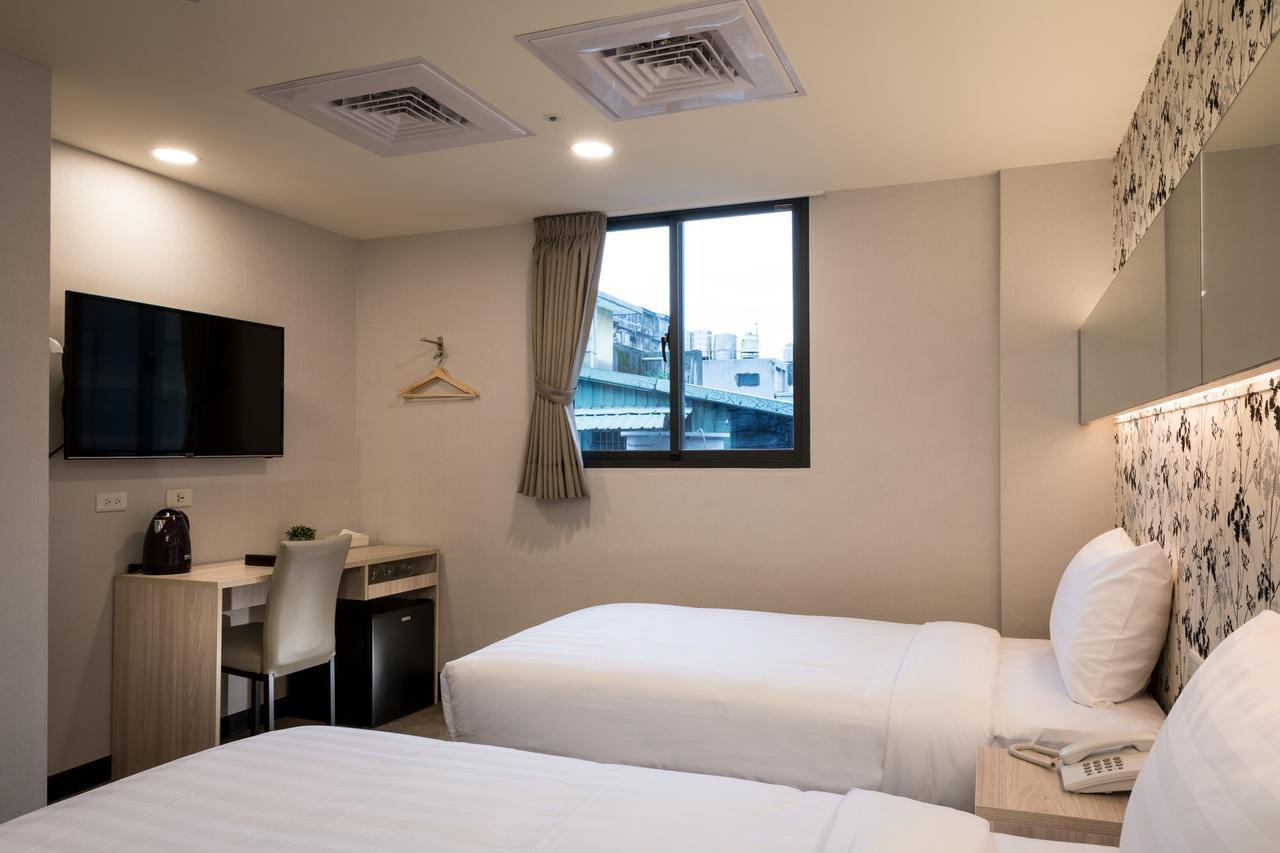 Urhome Hotel Тайбей Екстер'єр фото