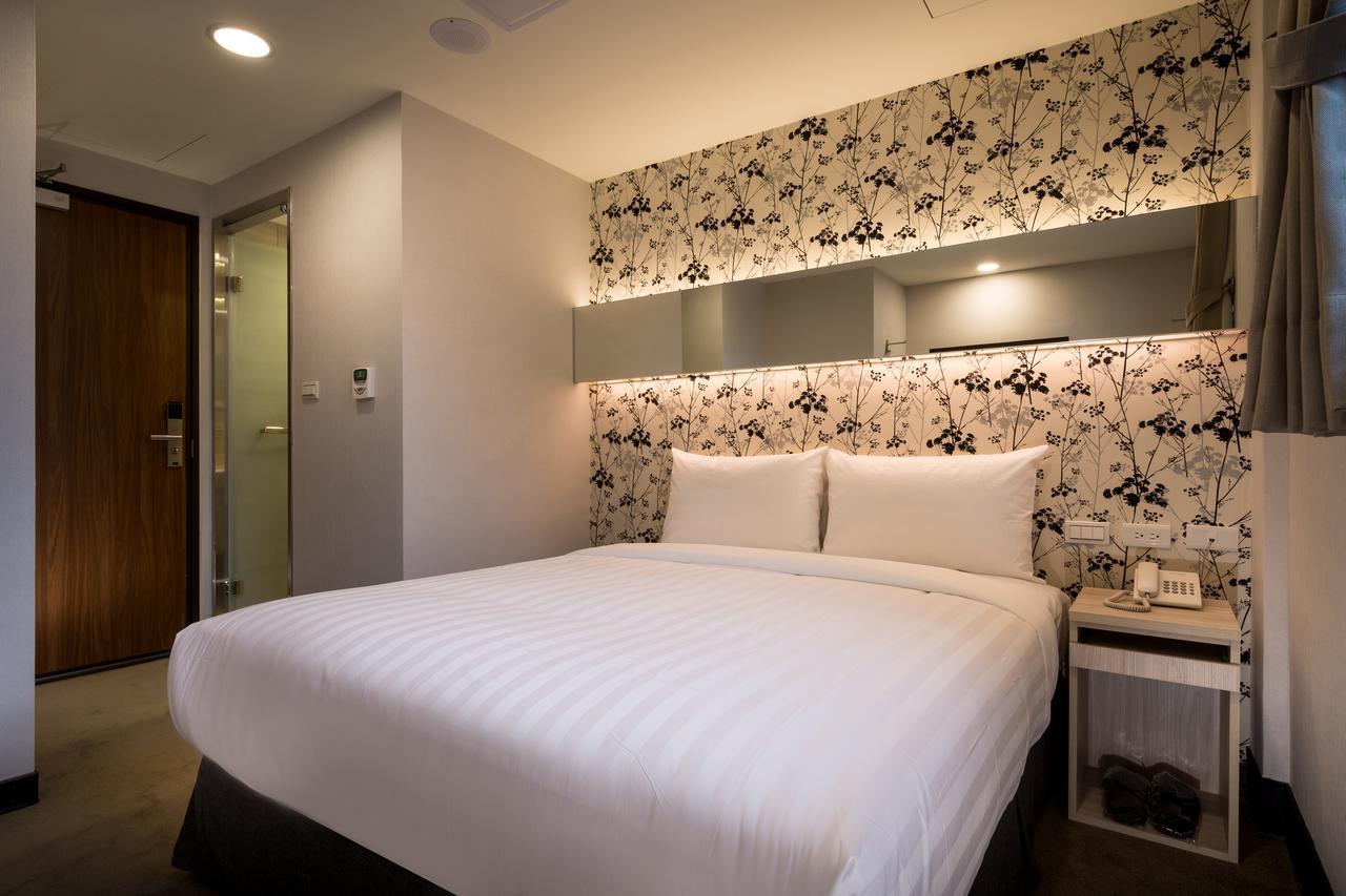 Urhome Hotel Тайбей Екстер'єр фото
